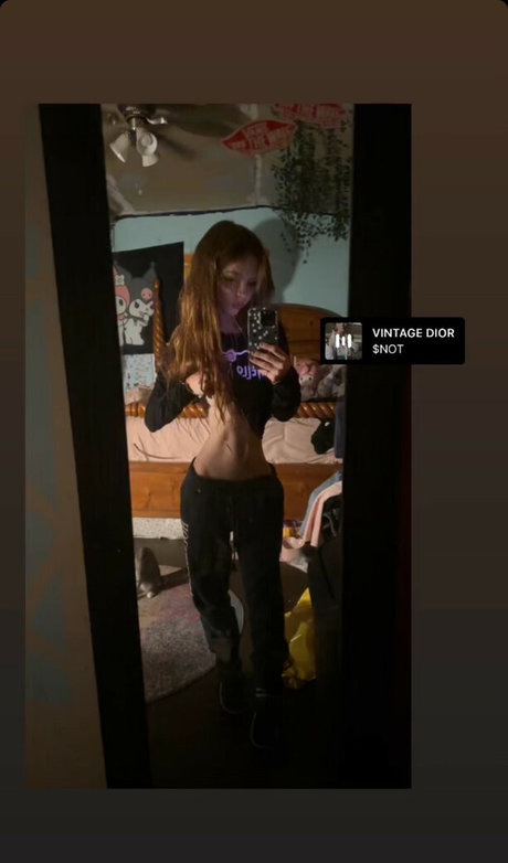 Naakte gelekte OnlyFans-foto van Scvuaa