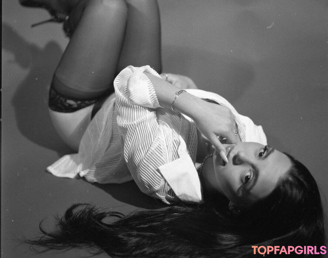 Naakte gelekte OnlyFans-foto van Foreignmatee #21 Naakte gelekte OnlyFans-foto van Foreignmatee #21