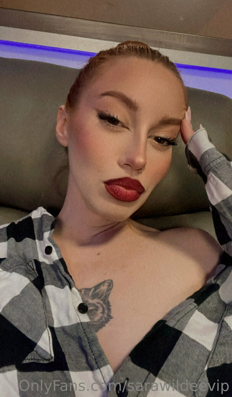 Naakte gelekte OnlyFans-foto van Saraawildee