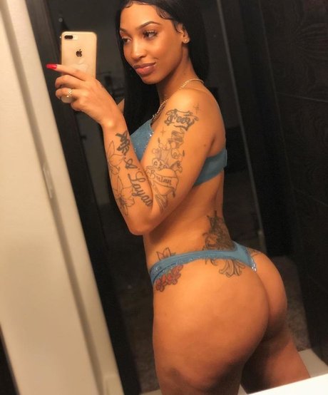 Shethickyyy