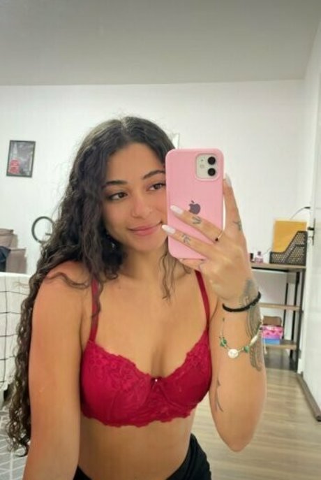 Naakte gelekte OnlyFans-foto van Itsaltheax