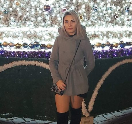 Naakte gelekte OnlyFans-foto van Beatka