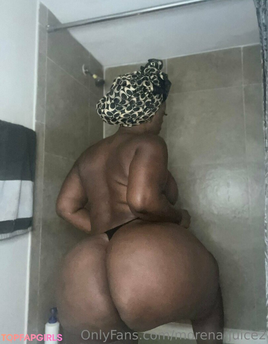 Naakte gelekte OnlyFans-foto van Morenajuice2 #37 Naakte gelekte OnlyFans-foto van Morenajuice2 #37