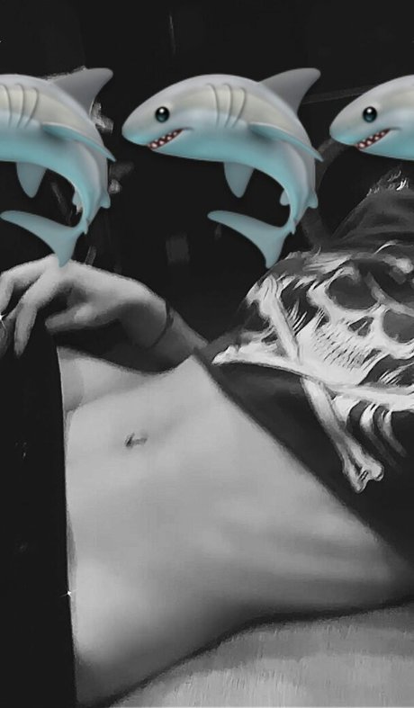 Naakte gelekte OnlyFans-foto van Silk7milk