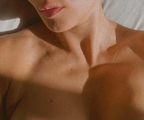 Naakte gelekte OnlyFans-foto van Maggiemiss