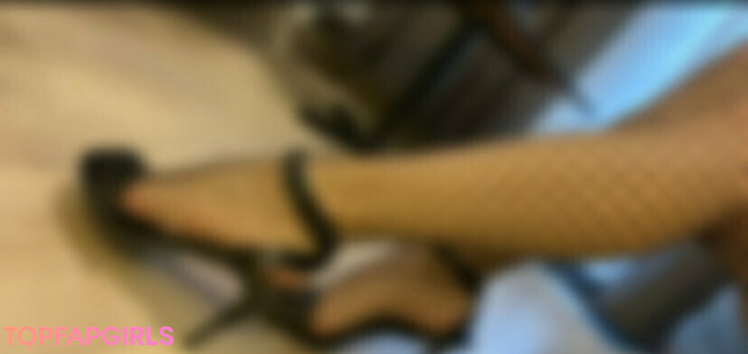 Naakte gelekte OnlyFans-foto van Suderoselizaa #7 Naakte gelekte OnlyFans-foto van Suderoselizaa #7