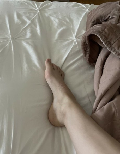 Naakte gelekte OnlyFans-foto van Princesscourtxo