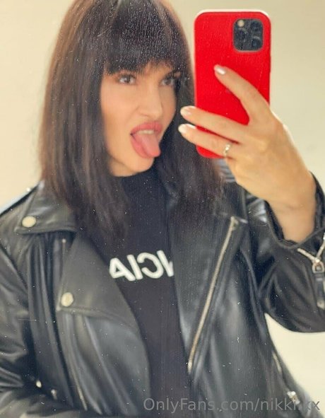 Naakte gelekte OnlyFans-foto van Nikkikx