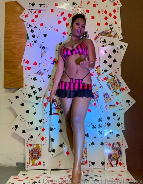Goddesslolaaxxx