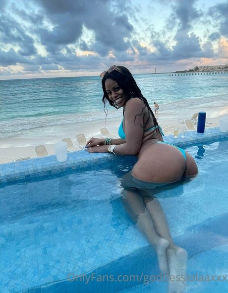 Goddesslolaaxxx