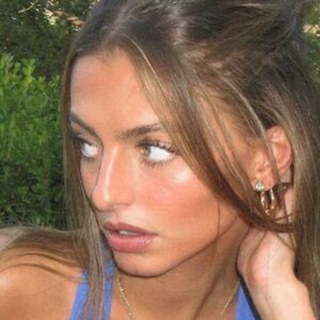 Naakte gelekte OnlyFans-foto van Eliana Jones