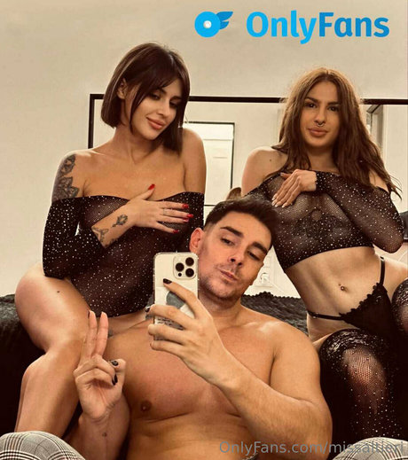Naakte gelekte OnlyFans-foto van Soymeryjim