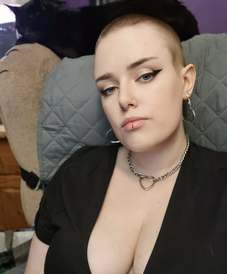 Sicklysuccubus
