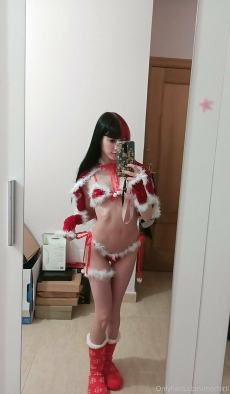 Naakte gelekte OnlyFans-foto van Morhiril Cosplay