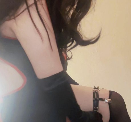 Naakte gelekte OnlyFans-foto van Bunnymomo