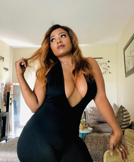 Bella Batista