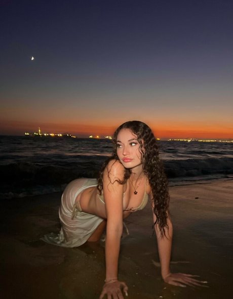 Naakte gelekte OnlyFans-foto van Bbgirlii