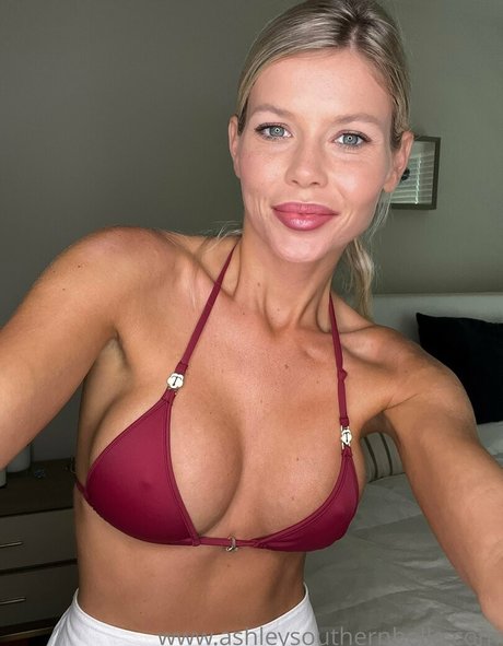 Ashleybelle