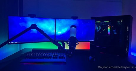 Naakte gelekte OnlyFans-foto van Tskaoriyuko