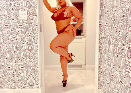 Karminyates