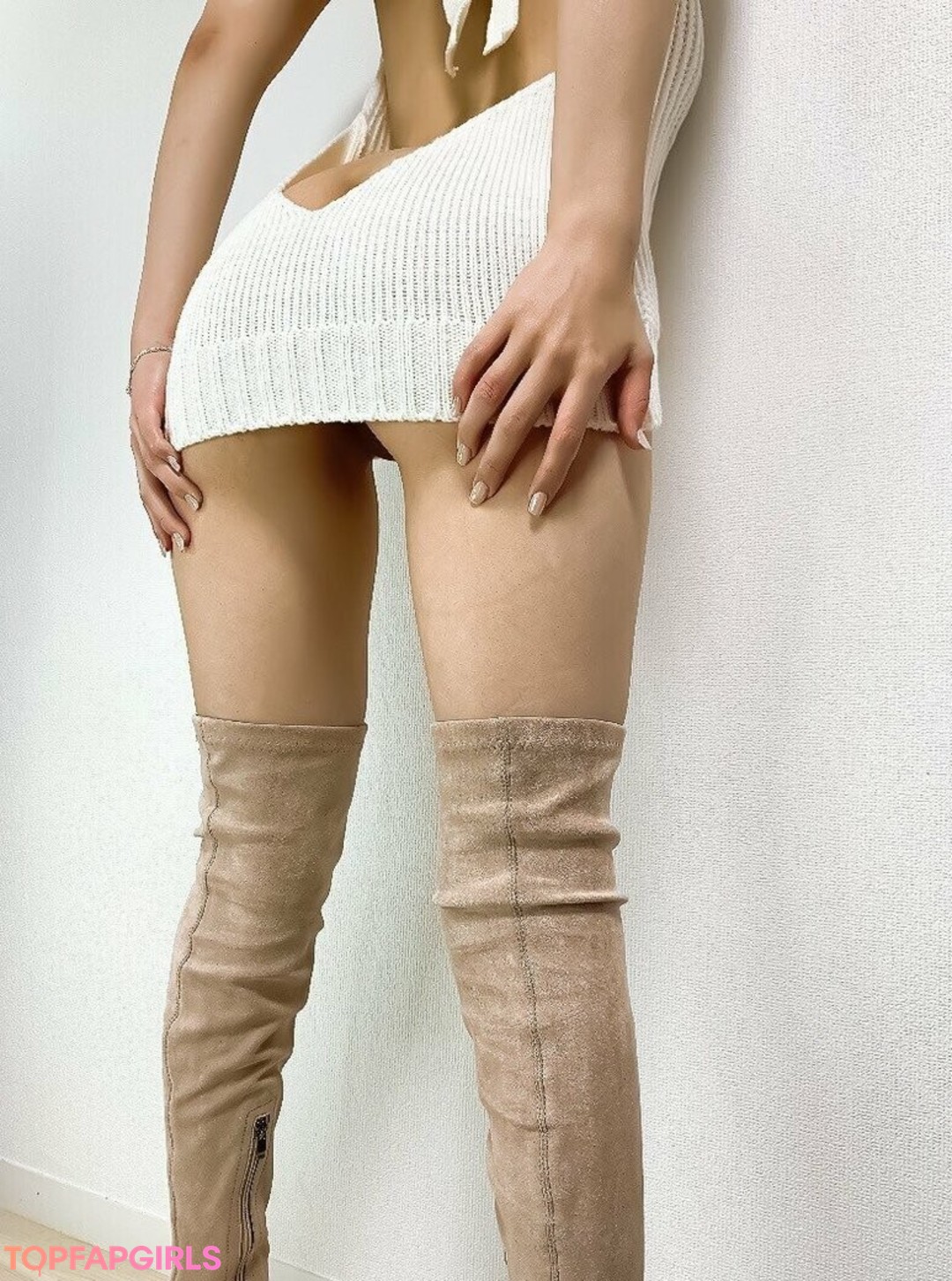 Naakte gelekte OnlyFans-foto van Minaintokyo #4 Naakte gelekte OnlyFans-foto van Minaintokyo #4