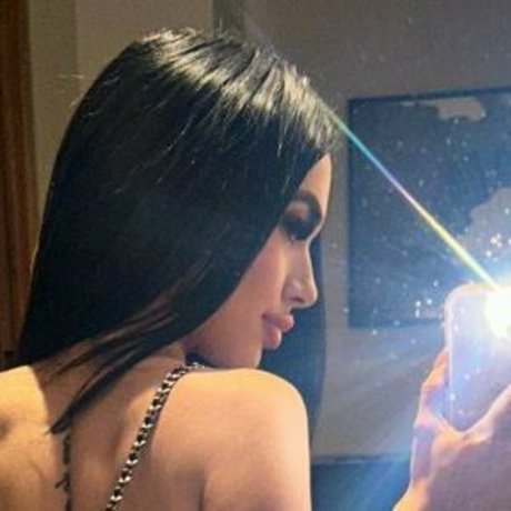 Naakte gelekte OnlyFans-foto van Playgirljulzz