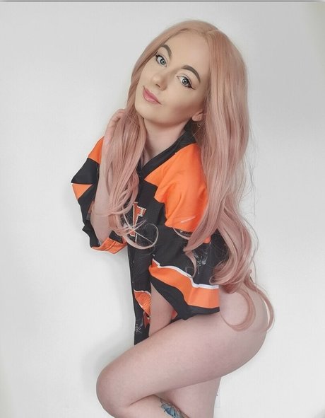 Naakte gelekte OnlyFans-foto van Chloxxhill