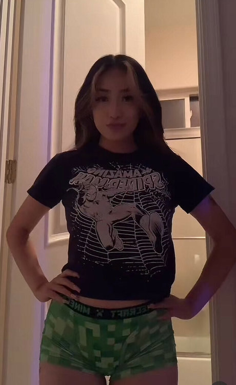 Harmonee Yang