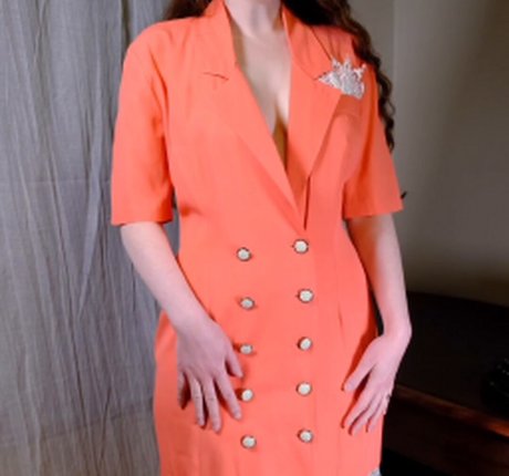 Naakte gelekte OnlyFans-foto van Madame Beatrix