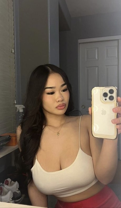 Naakte gelekte OnlyFans-foto van Althizy