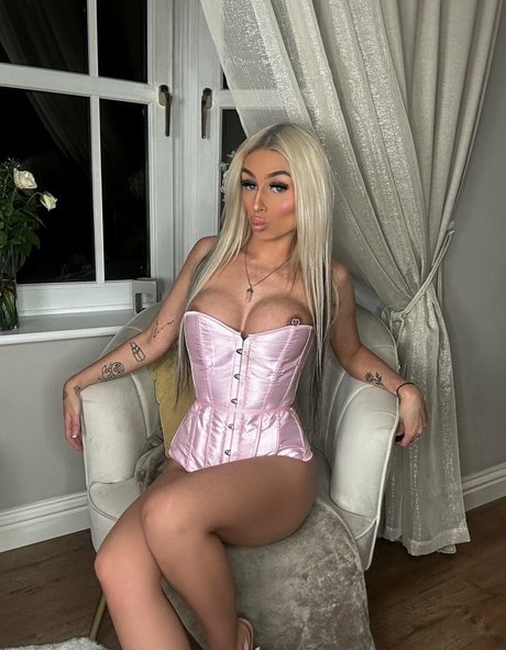 Naakte gelekte OnlyFans-foto van Megan Smith