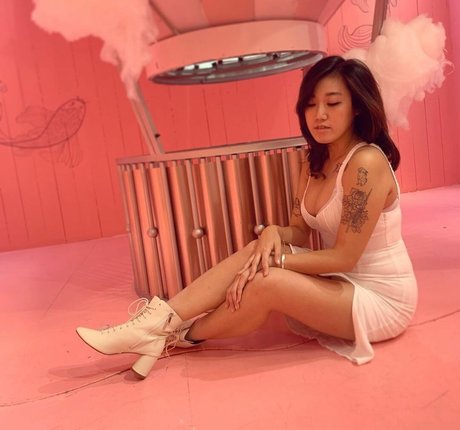 Naakte gelekte OnlyFans-foto van Honeyypies