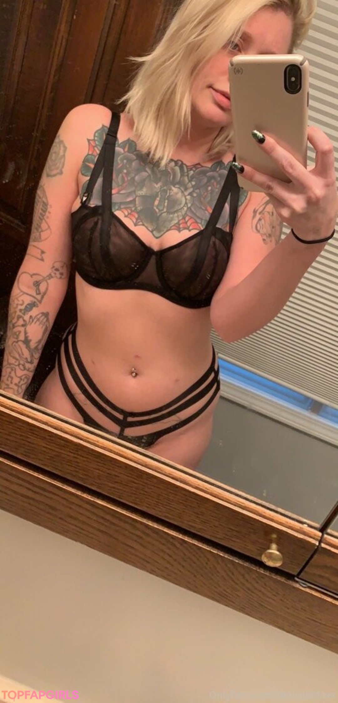 Naakte gelekte OnlyFans-foto van Iamlydiafoxx #13 Naakte gelekte OnlyFans-foto van Iamlydiafoxx #13