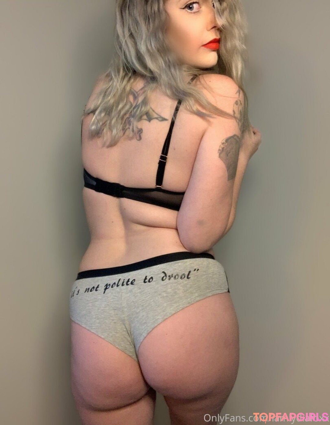 Naakte gelekte OnlyFans-foto van Iamlydiafoxx #45 Naakte gelekte OnlyFans-foto van Iamlydiafoxx #45