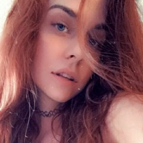 Naakte gelekte OnlyFans-foto van Horrorasap
