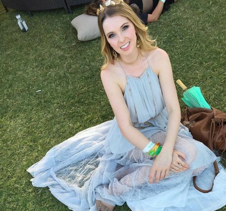 Kirsten Prout