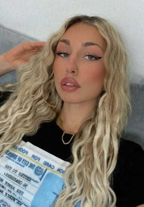 Estherjizz
