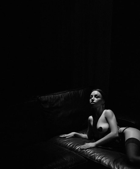 Naakte gelekte OnlyFans-foto van Eleonora Nedova
