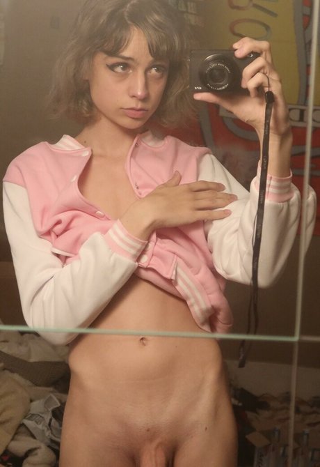 Naakte gelekte OnlyFans-foto van Cd Bell