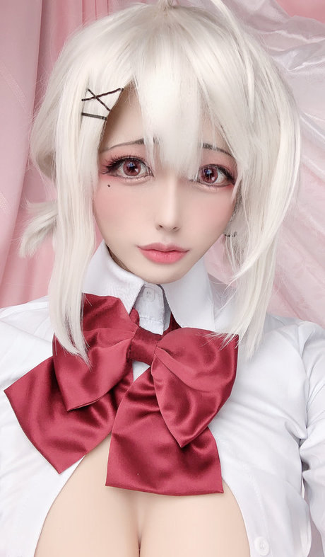 Naakte gelekte OnlyFans-foto van Momo Jp Cosplay