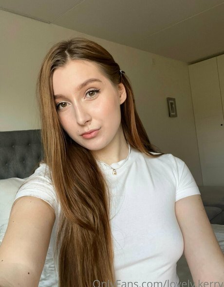 Naakte gelekte OnlyFans-foto van Llitalola
