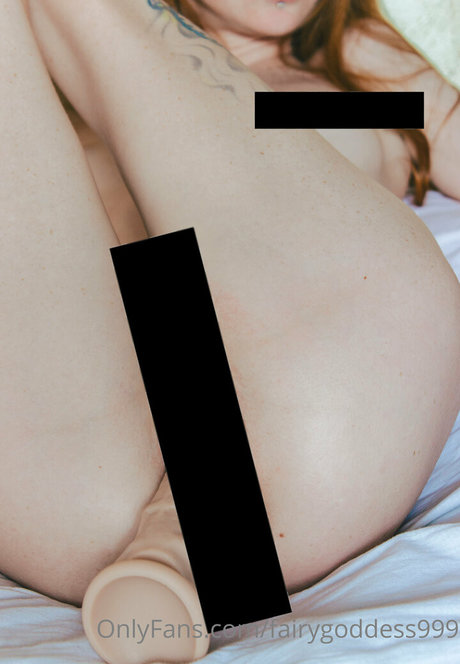 Naakte gelekte OnlyFans-foto van Thefairy999free