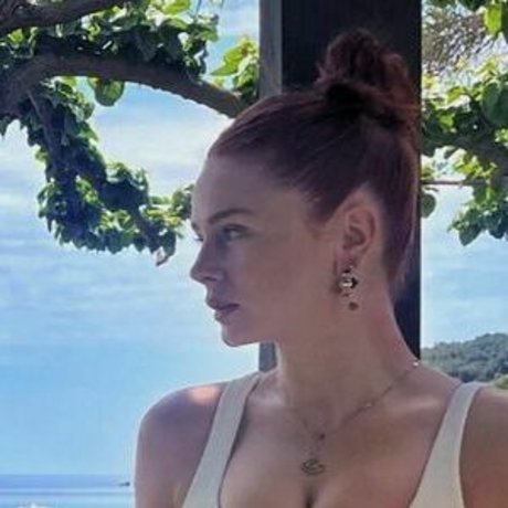 Naakte gelekte OnlyFans-foto van Hannah Laresa Smith