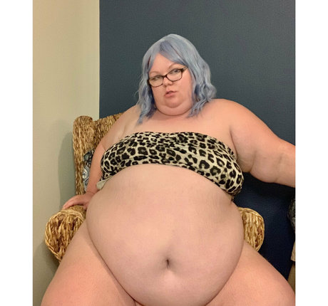 Naakte gelekte OnlyFans-foto van Fattonibabe