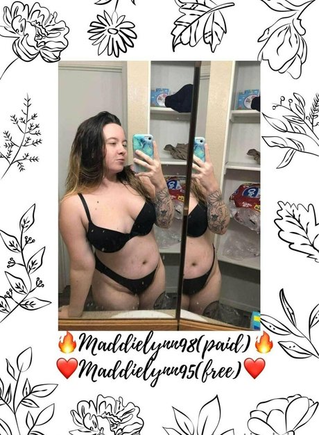 Naakte gelekte OnlyFans-foto van Exoticclairex