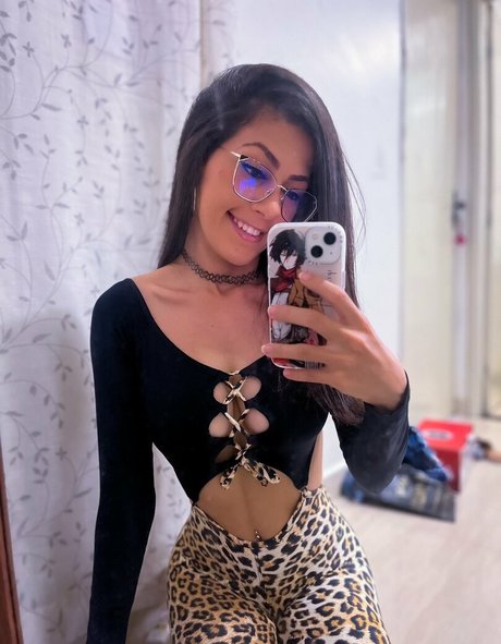Naakte gelekte OnlyFans-foto van Arcanaahsz