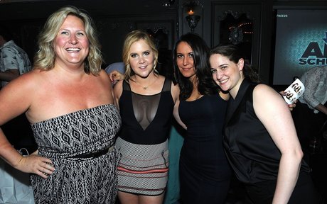 Naakte gelekte OnlyFans-foto van Amy Schumer