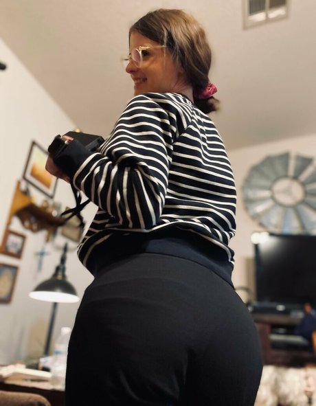 Naakte gelekte OnlyFans-foto van Casuallies