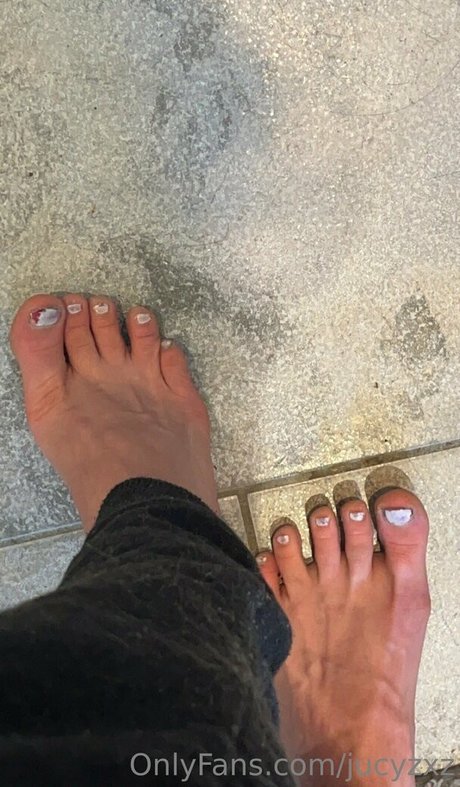 Naakte gelekte OnlyFans-foto van Jucyzxz
