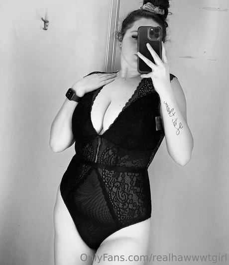 Naakte gelekte OnlyFans-foto van Realhawwwtgirl